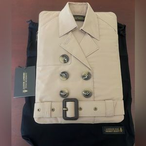 Jeremy Scott London Fog - Trench Laptop Case